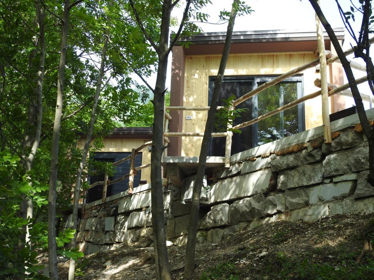 Pocitniski Hisici - Small Holiday Houses Ajdovscina Exterior foto
