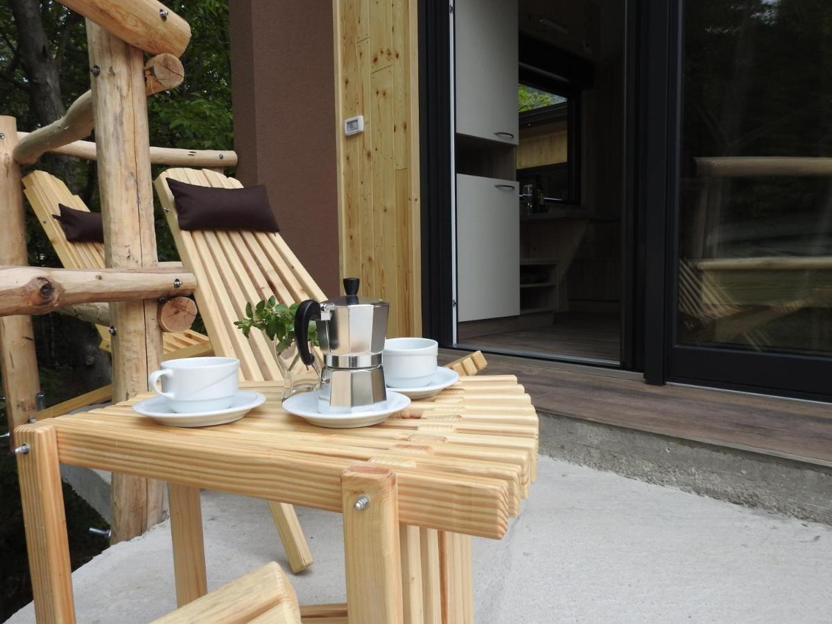 Pocitniski Hisici - Small Holiday Houses Ajdovscina Exterior foto